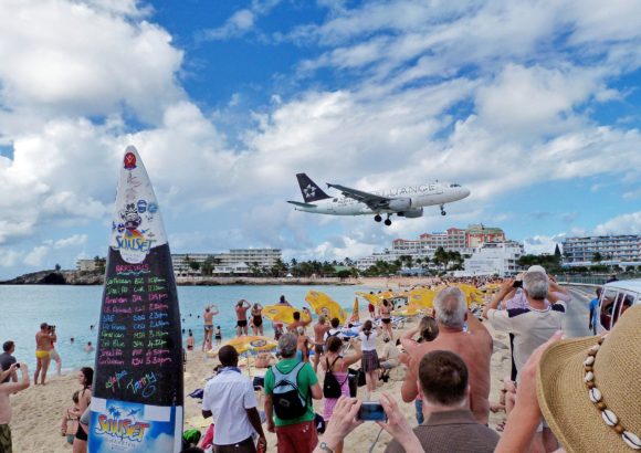 St. Maarten Tours from Cruise Port: Book with a Taxi for a Memorable Experience